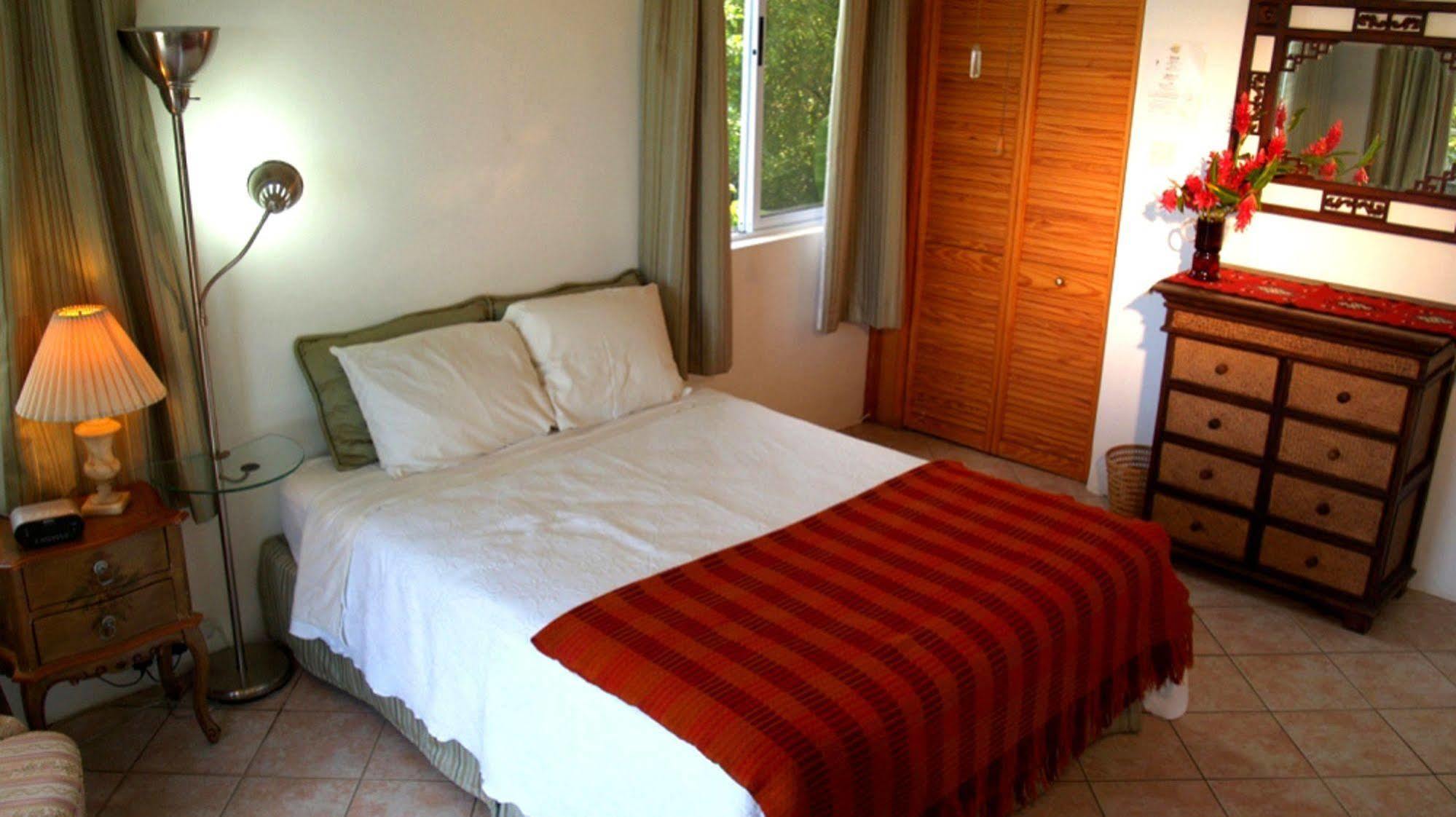 Bed and Breakfast Nature'S Paradise Marigot Bay Exteriér fotografie